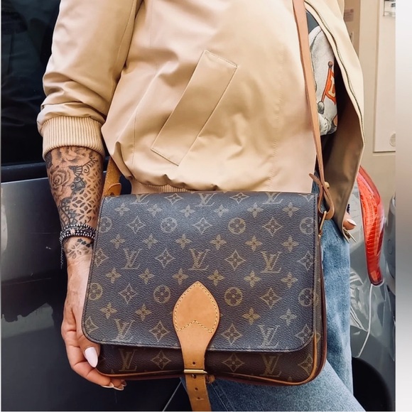 LOUIS VUITTON Cartouchiere SL 0940 Vintage Crossbody Messenger File Saddle Bag - Picture 2 of 16